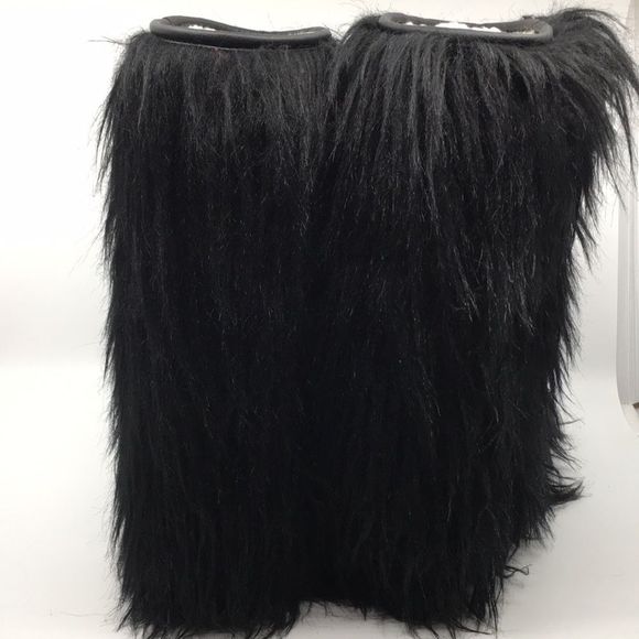 Women's Black Faux Fur Winter Boots - Picture 6 of 16